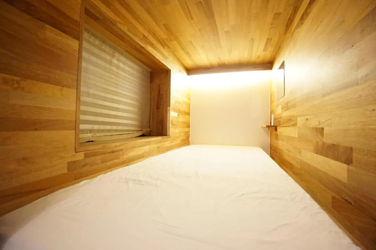 מלון Seoulcube Ewha -Female Only בית הארחה סיאול