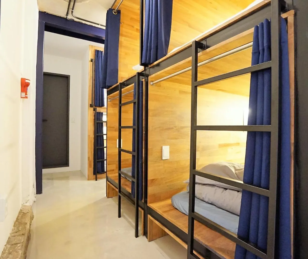 Seoulcube Ewha -Female Only Hotel Guest house