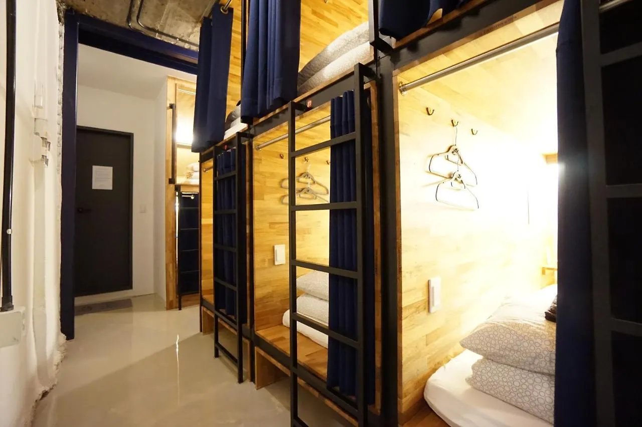 Seoulcube Ewha -Female Only Hotel 2*, Seoul
