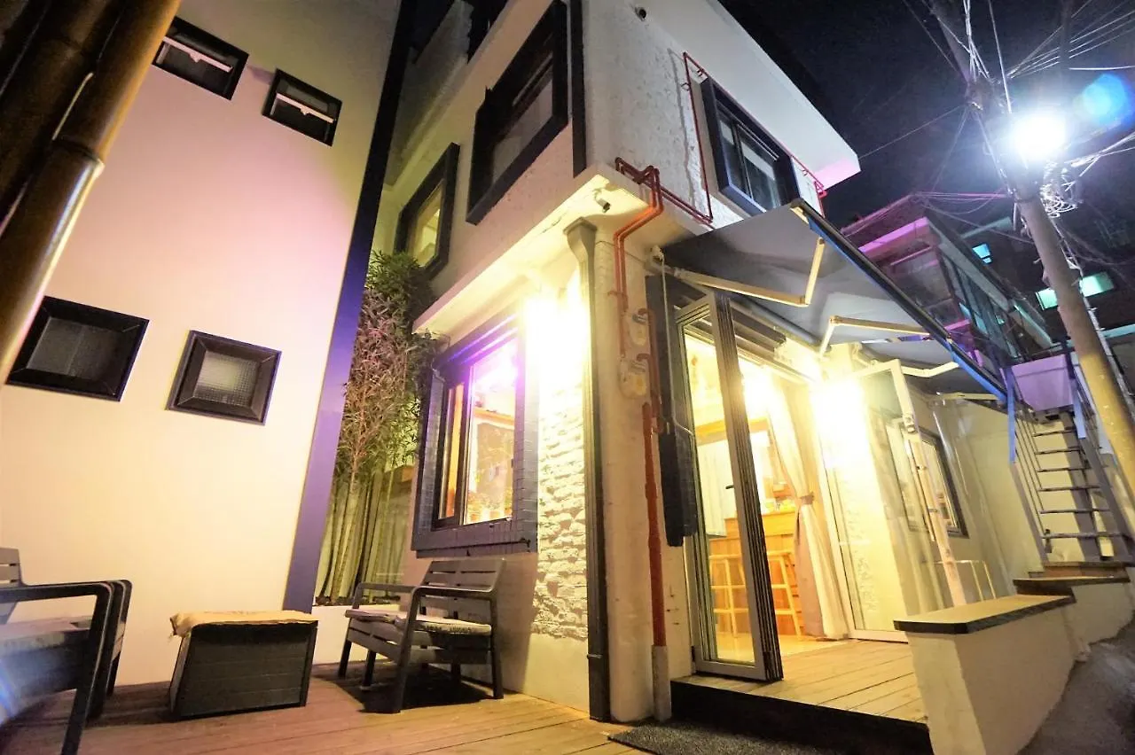 Seoulcube Ewha -Female Only Hotel Seoul